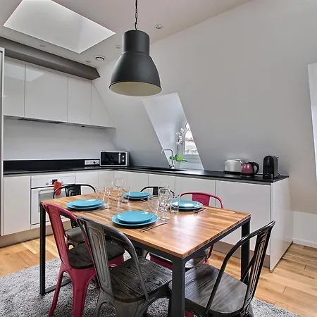 Apartment Relais Marbeuf