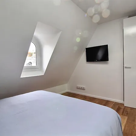Apartment Relais Marbeuf *