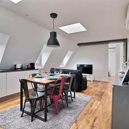 Apartment Relais Marbeuf